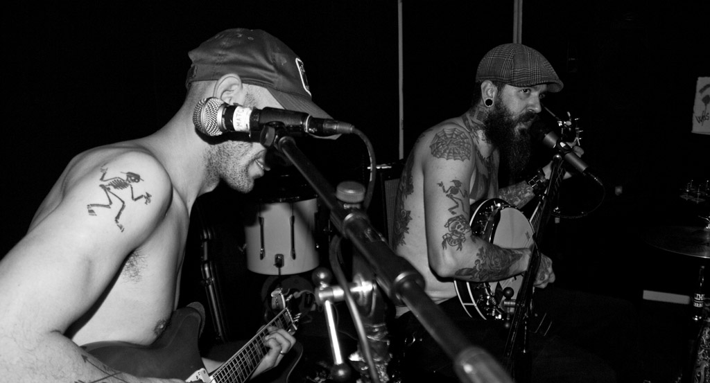 2015-05-02_AcoustaNoir-12