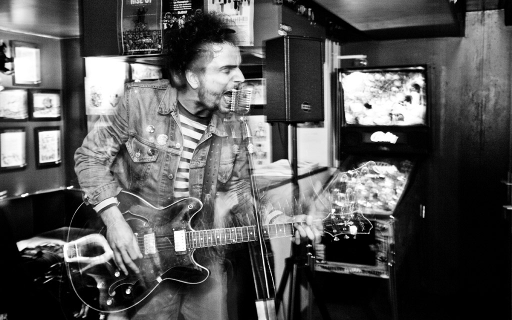 2010-02-25_TeenageMoonlightBorderliners-01