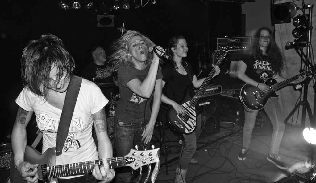 2010-04-30_XSyndicate-18
